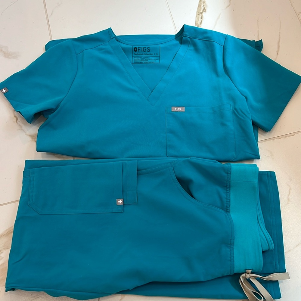 Figs set teal